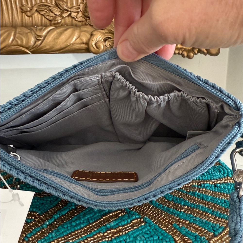 NWT The Sak Crochet Craze Wristlet in Arctic Blu - Picture 5 of 5